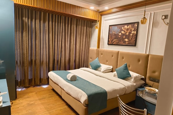 Rooms - Best Accomodation in Gurgaon, Sector 27